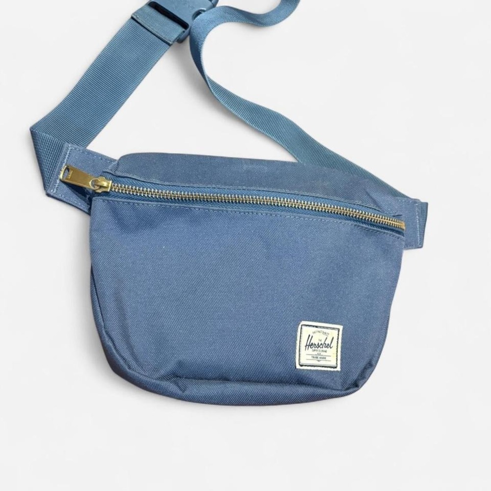 Herschel Supply Co. navy blue crossbody belt bag